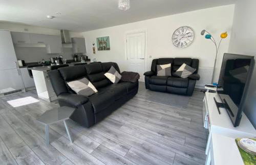 Beautiful Riverside Holiday Home - Foto 4