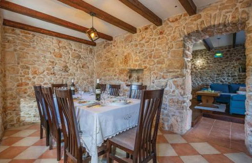 Beautiful Home In Krivodol With Wifi - Foto 9