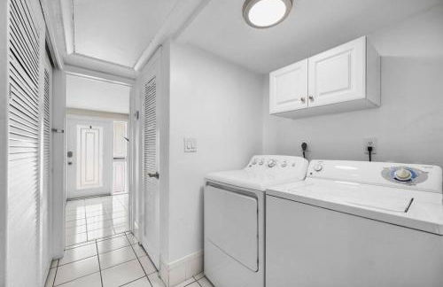 Beach Home Estate I Pool & Ocean - Foto 32