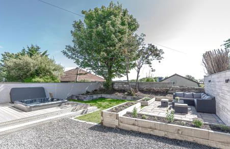 1 Bed Cottage-Sleeps 2-Parking-Pets-Hot Tub - Photo 24