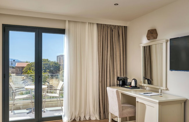 Mila Sissi Bay Hotel - Photo 10