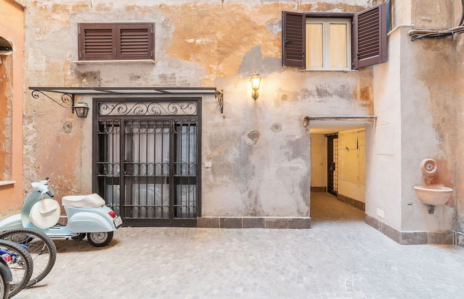 Sweet Suite near Pantheon - Photo 1