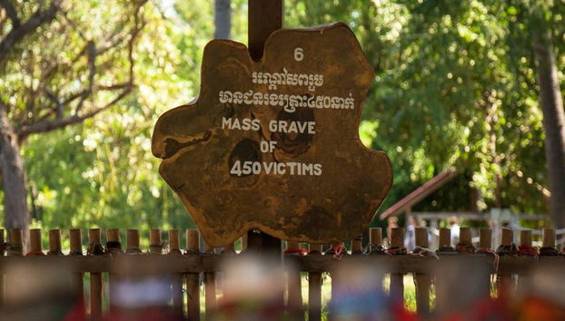 Tuol Sleng and Choeung Ek Killing Fields - Private Tour - Photo 2