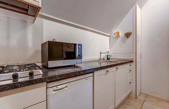 Picturesque Holiday Home in Oldenzaal With Jacuzzi - Foto 21