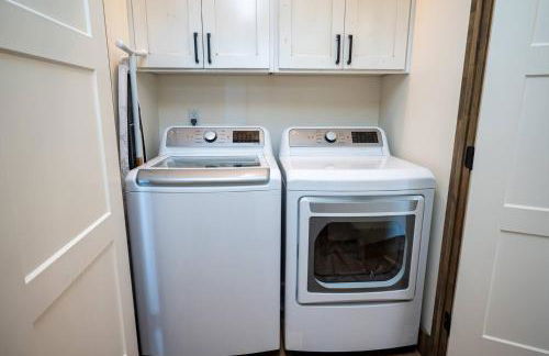 Blackbeary Cabin Bear Lake Views Hot Tub Occ 21 - Foto 37