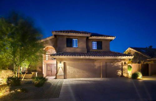 Upscale Phoenix Abode Walk to South Mountain Park - Foto 34