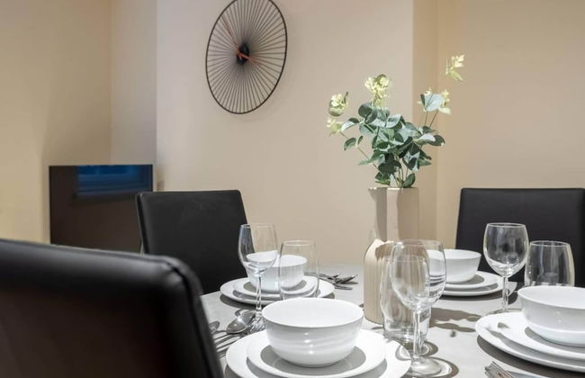 Luxe One Bed W/city View Near Ipswich Waterfront - Photo 8