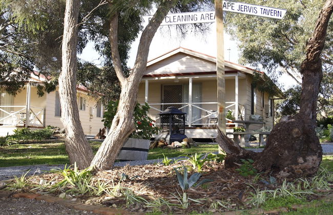 Cape Jervis Holiday Units - Photo 18