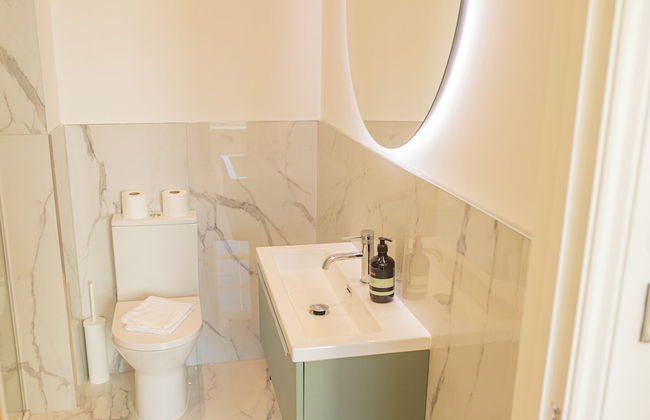 Charles Hope Salisbury Centre - Photo 47