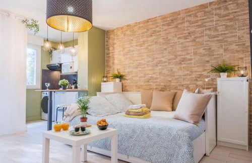 Les Elfes - avec entrée autonome, clim neuve, jardin, parking privé & gourmandises offertes ! - - Foto 6