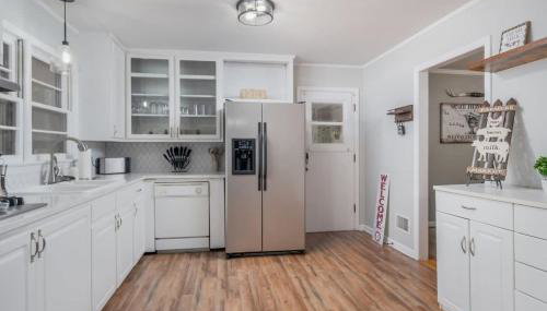 Touchdown Townhouse: Your Home near Stadium - Foto 5