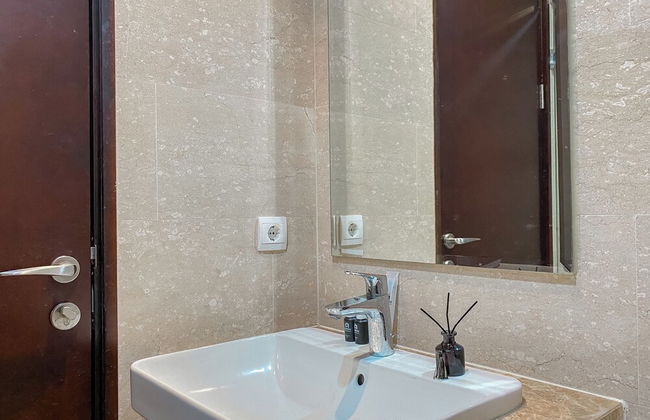 Good Deal And Scenic Studio At Menteng Park Apartment - Photo 16