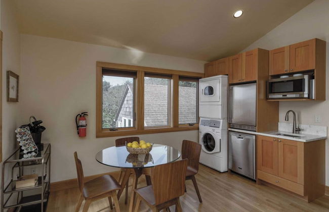 The Castle Rock Estate by Avantstay Steps From Arch Cape Beach w/ Hot Tub & Sauna - Foto 42