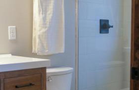 Lakefront Home 4 Bedroom 4 Bath Sleeps 12 - Foto 8