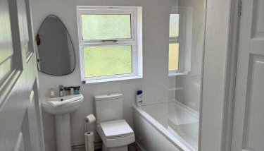 Victoria House - Photo 2