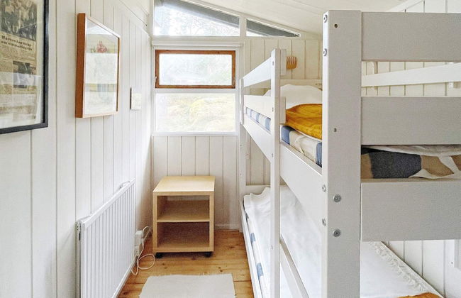 4 Person Holiday Home in Grisslehamn - Photo 3