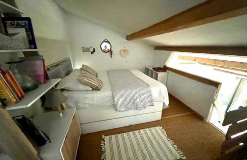 Joli cocon sous les toits au cœur de Vence et sa charmante terrasse tropezienne - Foto 23