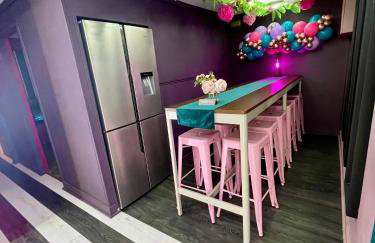 Manchester's ONLY themed slumber party suite for 8 with makeup room - Photo 31