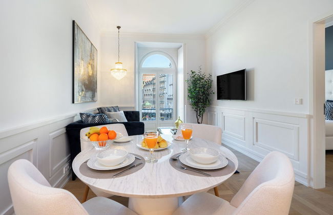 WHome | The Boulevard Prime Location & Timeless Luxury - Photo 19