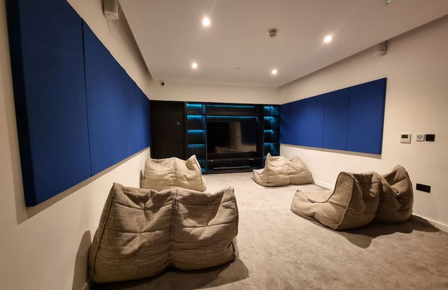 Trafford Suite Modern 1 bed With Cinema Room - Foto 22