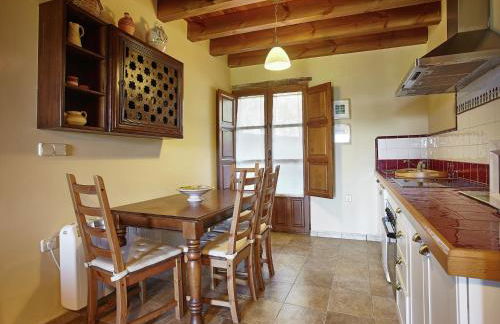 Cozy Cottage with Pool & Terrace - Foto 13