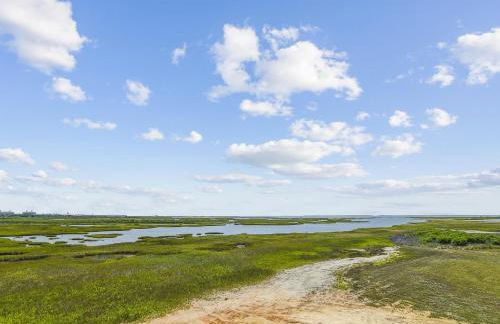 Bayfront Nirvana! by Ryson Vacation Rentals - Photo 26