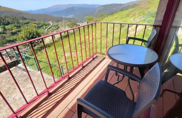 Casa de Labrujó - Vista Panorâmica e Tranquilidade - Foto 2