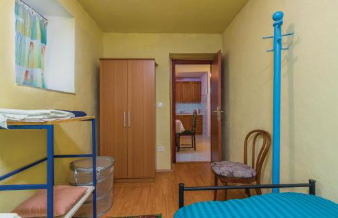 Two-Bedroom Apartment In Porec - Photo 9
