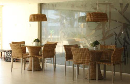 Lindo Apartamento pé na areia com serviço de limpeza - Foto 10