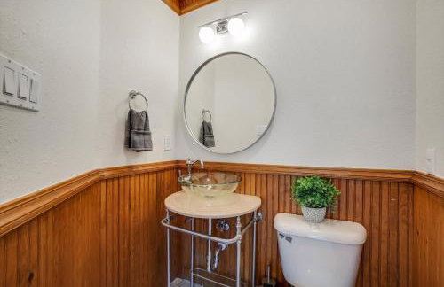 22-Acres Mansion - Pool Party Venue Games & More - Foto 25