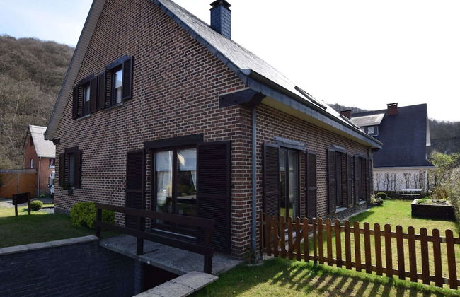 Cozy Family Holiday Home - Photo 30