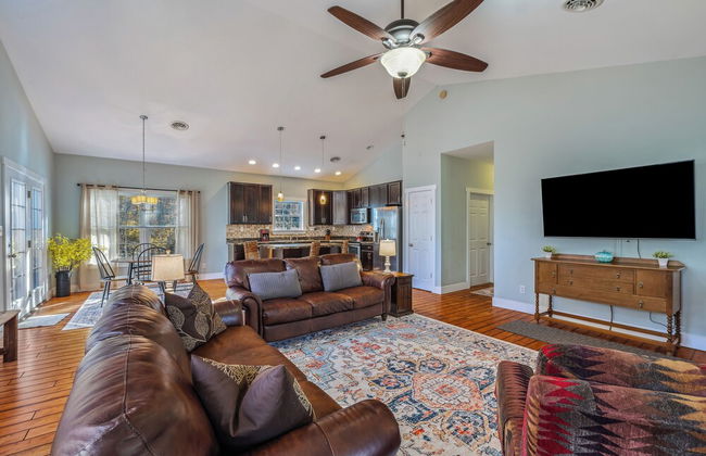 Mariposa Moon Cottage at Sleepy Creek - Foto 15