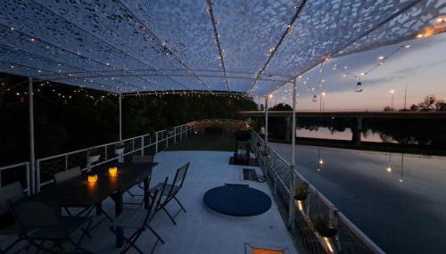 Péniche Amadeus conviviale et cosy , proche de Disney et de Paris - Foto 1