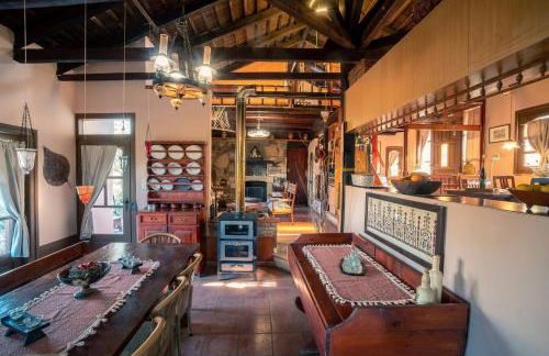 Rustic Retreat - Private Pool in Nature's Embrace - Photo 12