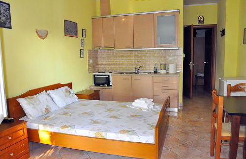 Studios Kostas & Despina - Photo 34