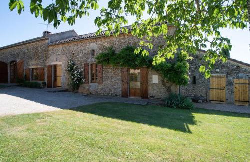 Sauveterre Pool Escape - Foto 1