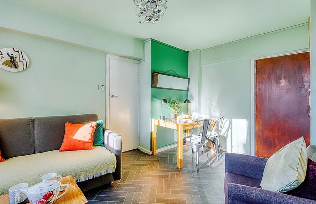 Warm and Welcoming Home in Putney by Underthedoormat - Foto 9