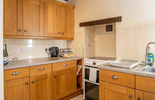 Watermouth Castle, South Court Apartment - Foto 11