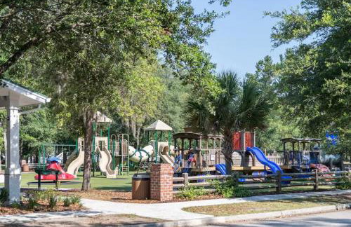 Hidden Palm - Old Town Bluffton, SC - Photo 31