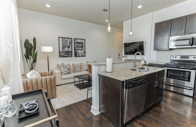 Couple's Retreat Near Vanderbilt University! - Foto 12