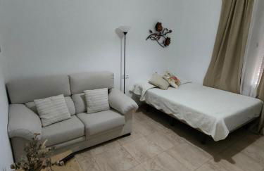 El Palo Estudio - Photo 23