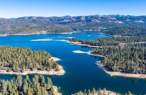 Lux Western Cabin Pool Table Ping Pong Vibes - Foto 72