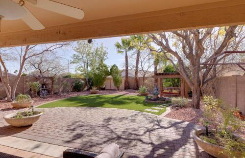 Golf and Hike Family Home with Patio in Glendale - Foto 28