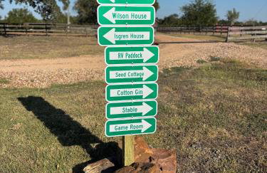 Skull Creek Ranch Cottage - Foto 25