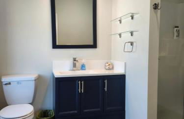 Modern apartment overlooking a Historic Downtown - Foto 7