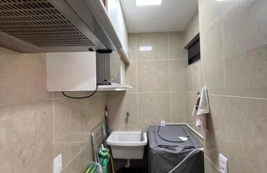 Quarto e sala completo de tudo na Ponta Verde a 300m da praia - Foto 18