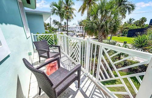 Steps to Beach, Pool, Backyard Oasis, Game Room - Foto 24