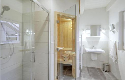 Cozy Home In Krems Iiwarderbrück - Foto 34