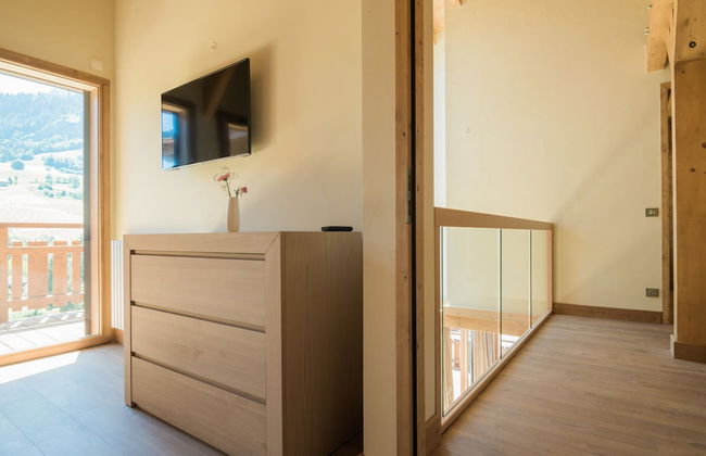 Chalet in Megeve With Mont-blanc Views - Photo 35