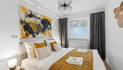 Stylisches 2-Zimmer Ambient Apartment in Alsternähe mit Kingsize-Bett & Schlafsofa - Foto 5, towels, wardrobe